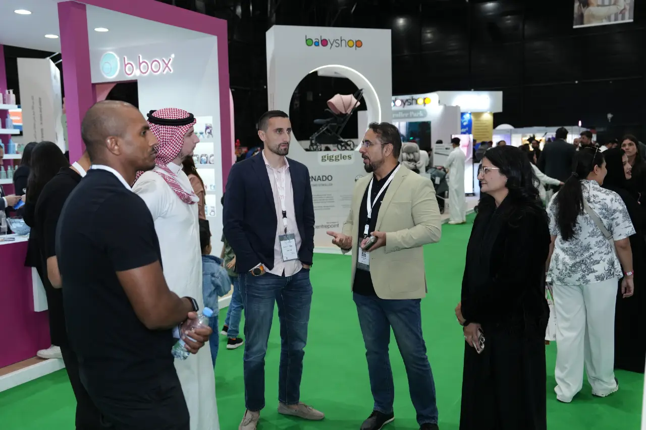 Visiting_for_Business_03